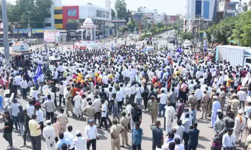 ಸಿಜೆಐ ಮೇಲೆ ಶೂ ಎಸೆತ ಖಂಡಿಸಿ ಕರೆ ನೀಡಿದ್ದ ವಿಜಯಪುರ ಬಂದ್‌ಗೆ ಉತ್ತಮ ಪ್ರತಿಕ್ರಿಯೆ