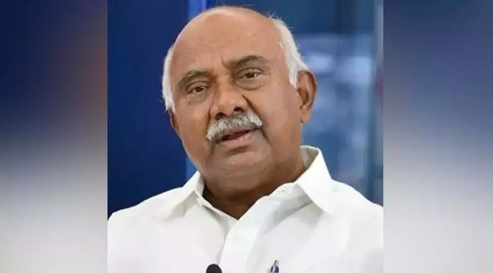 ಡಿ.ಕೆ.ಶಿವಕುಮಾರ್‌ಗೆ ಸ್ವಲ್ಪ ದಿನವಾದರೂ ಮುಖ್ಯಮಂತ್ರಿ ಸ್ಥಾನ ಕೊಡಲಿ : ಎಚ್.ವಿಶ್ವನಾಥ್