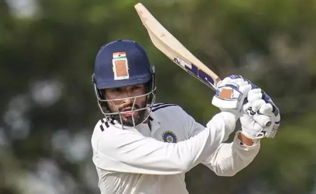 ರಣಜಿ ಟ್ರೋಫಿ: ಪ್ರಥಮ ದರ್ಜೆ ಕ್ರಿಕೆಟ್‌ನಲ್ಲಿ ಚೊಚ್ಚಲ ದ್ವಿಶತಕ ಗಳಿಸಿದ ರಜತ್ ಪಾಟಿದಾರ್