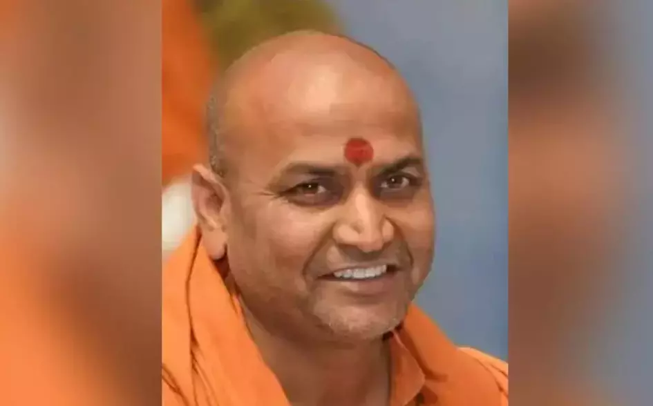 ಬಾಗಲಕೋಟೆ ಜಿಲ್ಲೆ ಪ್ರವೇಶಕ್ಕೂ ಕಾಡಸಿದ್ದೇಶ್ವರ ಸ್ವಾಮೀಜಿಗೆ ನಿರ್ಬಂಧ ಬಾಗಲಕೋಟೆ ಜಿಲ್ಲೆ ಪ್ರವೇಶಕ್ಕೂ ಕಾಡಸಿದ್ದೇಶ್ವರ ಸ್ವಾಮೀಜಿಗೆ ನಿರ್ಬಂಧ