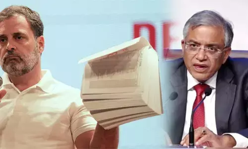 ಪ್ರಜಾಪ್ರಭುತ್ವದ ನೋವಿನ ಮೂಲವಿರುವುದು ಚುನಾವಣಾ ಆಯೋಗದ ಬೆರಳ ಮುಳ್ಳಲ್ಲಿ!