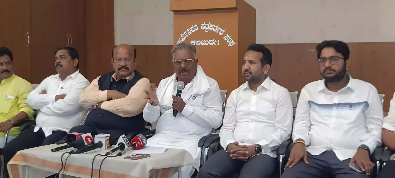 ಮಂತ್ರಿಗಿರಿ ಪಡೆಯಲು ಬಿಆರ್ ಪಾಟೀಲ್ ರಿಂದ ಮತಗಳ್ಳತನದ ಸುಳ್ಳು ಆರೋಪ: ಸುಭಾಷ್ ಗುತ್ತೇದಾರ್