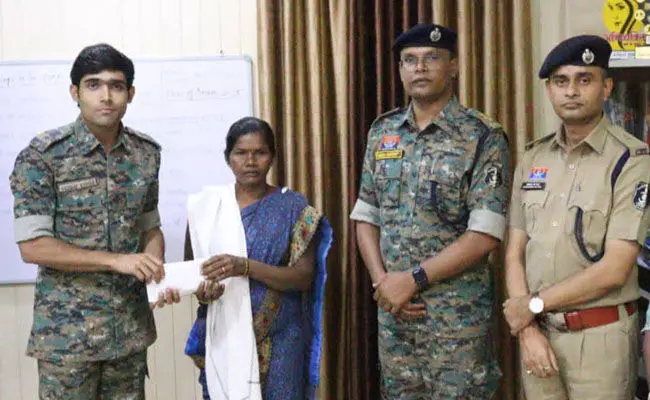 ಚತ್ತೀಸ್ಗಢ: ಮಾವೋವಾದಿ ಕಮಾಂಡರ್ ಗೀತಾ ಶರಣಾಗತಿ