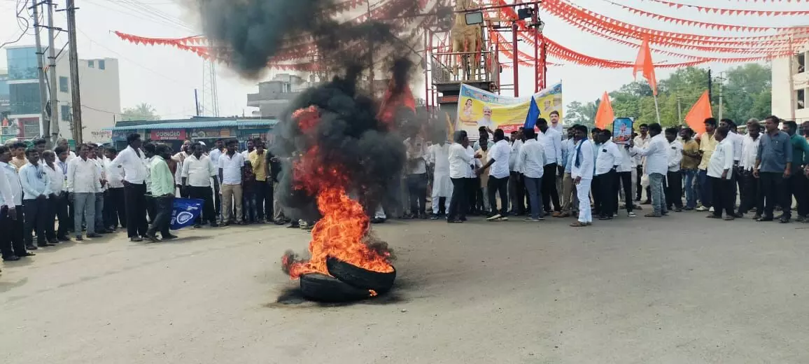 ಅಫಜಲಪುರ| ಅಂಬಿಗರ ಚೌಡಯ್ಯ ಮೂರ್ತಿಗೆ ಅವಮಾನ ಖಂಡಿಸಿ ಪ್ರತಿಭಟನೆ