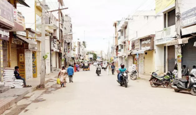 ಸಿಜೆಐ ಮೇಲೆ ಶೂ ಎಸೆತ ಪ್ರಕರಣ | ಚಾಮರಾಜನಗರ ಜಿಲ್ಲಾ ಕೇಂದ್ರ ಬಂದ್