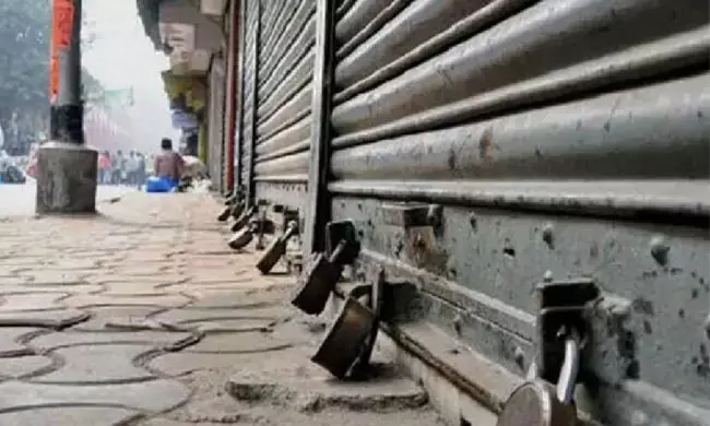 ಮೀಸಲಾತಿ ಪ್ರತಿಭಟನೆ: ತೆಲಂಗಾಣ ಬಂದ್, ಅಂಗಡಿಗಳು, ಪೆಟ್ರೋಲ್ ಪಂಪ್ ಗೆ ದಾಳಿ