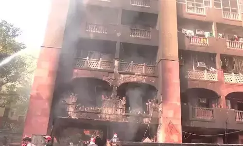 ಸಂಸತ್ತಿನ ಬಳಿಯ ಸಂಸದರ ವಸತಿ ನಿಲಯದಲ್ಲಿ  ಅಗ್ನಿ ಅವಘಡ