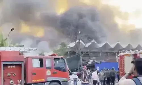 ಢಾಕಾ ವಿಮಾನ ನಿಲ್ದಾಣದಲ್ಲಿ ಬೆಂಕಿ ದುರಂತ: ವಿಮಾನ ಹಾರಾಟ ಸ್ಥಗಿತ