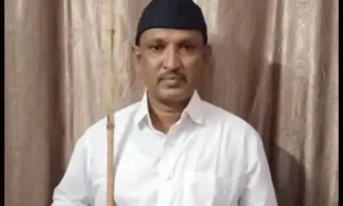 ರಾಯಚೂರು | ಜೆಸ್ಕಾಂ ನೌಕರ ಆರೆಸ್ಸೆಸ್ ಕಾರ್ಯಕ್ರಮದಲ್ಲಿ ಭಾಗಿ: ಆರೋಪ