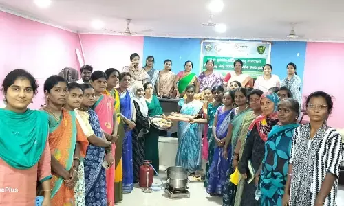 ಮಹಿಳೆಯರು ಅಧಿಕ ಆದಾಯದ ಸಣ್ಣ ಪ್ರಮಾಣದ ಚಟುವಟಿಕೆಗಳನ್ನು ಕೈಗೊಳ್ಳಬೇಕು: ಎಸ್.ಎನ್.ಮಂಜುನಾಥ