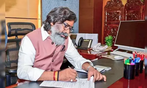 ಇಂಡಿಯಾ ಮೈತ್ರಿಕೂಟದಲ್ಲಿ ಸೀಟು ಹಂಚಿಕೆ ಕಗ್ಗಂಟು; ಬಿಹಾರ ಚುನಾವಣೆಯಲ್ಲಿ ಏಕಾಂಗಿಯಾಗಿ ಸ್ಪರ್ಧಿಸಲಿರುವ ಹೇಮಂತ್ ಸೊರೇನ್ ರ ಜೆಎಂಎಂ ಪಕ್ಷ