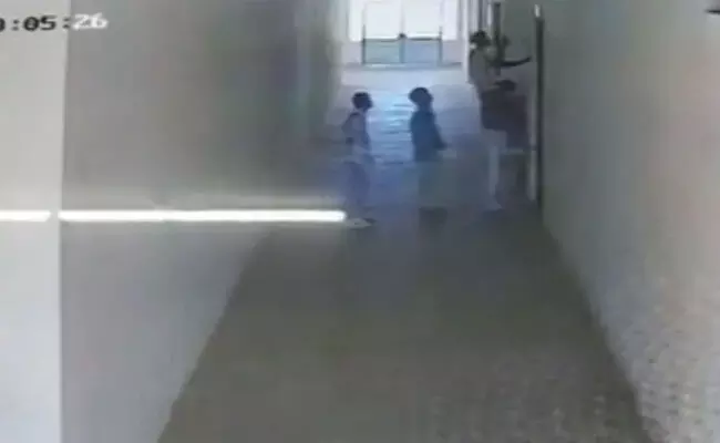 ಮಧ್ಯಪ್ರದೇಶ | ವಿದ್ಯಾರ್ಥಿನಿಯರು ಬಟ್ಟೆ ಬದಲಿಸುವುದನ್ನು ಸೆರೆ ಹಿಡಿದ ಮೂವರು ಎಬಿವಿಪಿ ಸದಸ್ಯರ ಬಂಧನ