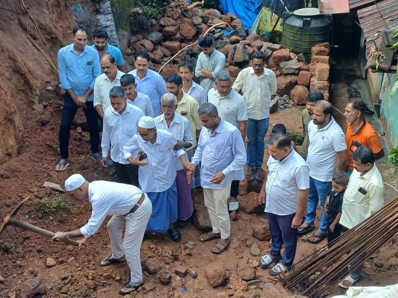 ಸ್ಪೀಕರ್ ಖಾದರ್ರಿಂದ ಗ್ರಾಮದ ಅಭಿವೃದ್ಧಿಗೆ ಅಧಿಕ ಅನುದಾನ: ಮುಸ್ತಫಾ ಹರೇಕಳ ಸ್ಪೀಕರ್ ಖಾದರ್ರಿಂದ ಗ್ರಾಮದ ಅಭಿವೃದ್ಧಿಗೆ ಅಧಿಕ ಅನುದಾನ: ಮುಸ್ತಫಾ ಹರೇಕಳ