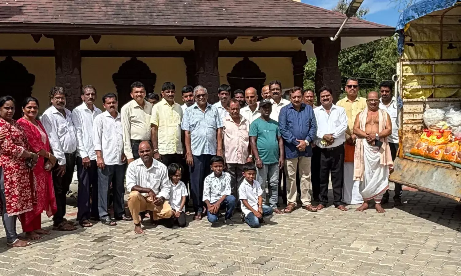 ಆರ್ಥಿಕವಾಗಿ ಹಿಂದುಳಿದ ಕುಟುಂಬಗಳಿಗೆ ಕಿಟ್ ವಿತರಣೆ