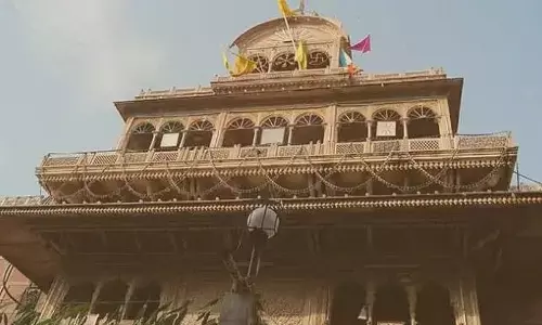 ಉತ್ತರ ಪ್ರದೇಶ | ಪ್ರತಿಭಟನೆ ಮಧ್ಯೆ 54 ವರ್ಷದ ಬಳಿಕ ತೆರೆದ ಬಂಕೆ ಬಿಹಾರಿ ದೇವಾಲಯದ ಖಜಾನೆ