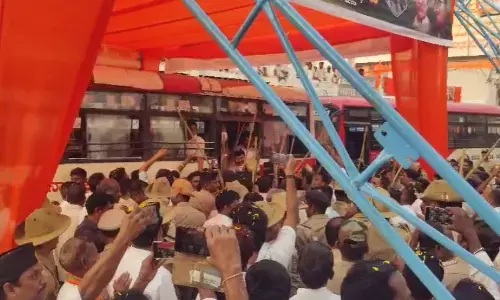 ಕಲಬುರಗಿ | ಪೊಲೀಸರೊಂದಿಗೆ ವಾಗ್ವಾದ: ಸೇಡಂನಲ್ಲಿ ಆರೆಸ್ಸೆಸ್ ಗಣವೇಷಧಾರಿಗಳ ಬಂಧನ