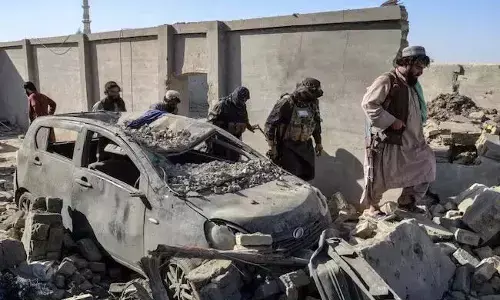 ಕದನ ವಿರಾಮ ಒಪ್ಪಂದದ ಬೆನ್ನಲ್ಲೇ ಅಫ್ಘಾನ್ ನಿರಾಶ್ರಿತರ ತೆರವು ಕಾರ್ಯಾಚರಣೆಗೆ ಪಾಕ್ ಚಾಲನೆ