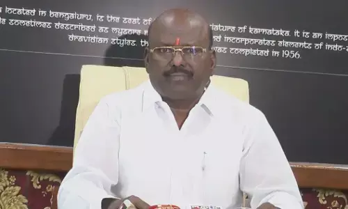 ನೋಟಿಸ್ ನೀಡದೇ ನನ್ನ ಪಿಎ ಪ್ರವೀಣಕುಮಾರ್‌ ರನ್ನು ಅಮಾನತು ಮಾಡಿರುವುದು ಖಂಡನೀಯ: ಶಾಸಕ ಮಾನಪ್ಪ ವಜ್ಜಲ್ ಅಸಮಾಧಾನ