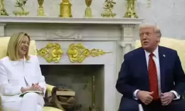 ಪ್ರಧಾನಿ ಜಾರ್ಜಿಯಾ ಮೆಲೋನಿ ಅವರು ಟ್ರಂಪ್‍ರ ಪ್ರೇಯಸಿ : ಇಟಲಿ ರಾಜಕಾರಣಿಯ ವಿವಾದಾತ್ಮಕ ಹೇಳಿಕೆ