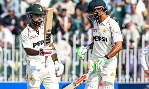 2ನೇ ಟೆಸ್ಟ್ | ಪಾಕಿಸ್ತಾನಕ್ಕೆ 5 ಜೀವದಾನ ನೀಡಿದ ದಕ್ಷಿಣ ಆಫ್ರಿಕ!