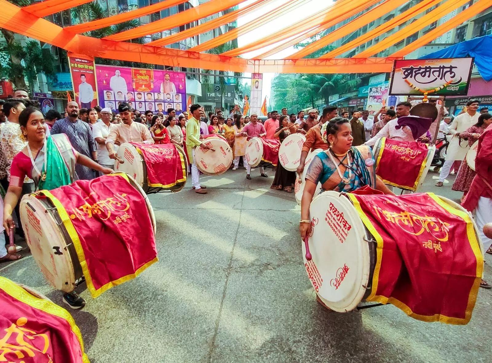 ದೇಶಾದ್ಯಂತ ದೀಪಾವಳಿ ಸಂಭ್ರಮ; ಚಿತ್ರಗಳಲ್ಲಿ ನೋಡಿ....