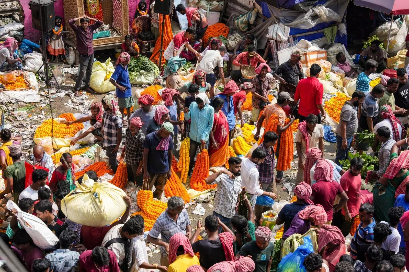 ದೇಶಾದ್ಯಂತ ದೀಪಾವಳಿ ಸಂಭ್ರಮ; ಚಿತ್ರಗಳಲ್ಲಿ ನೋಡಿ....