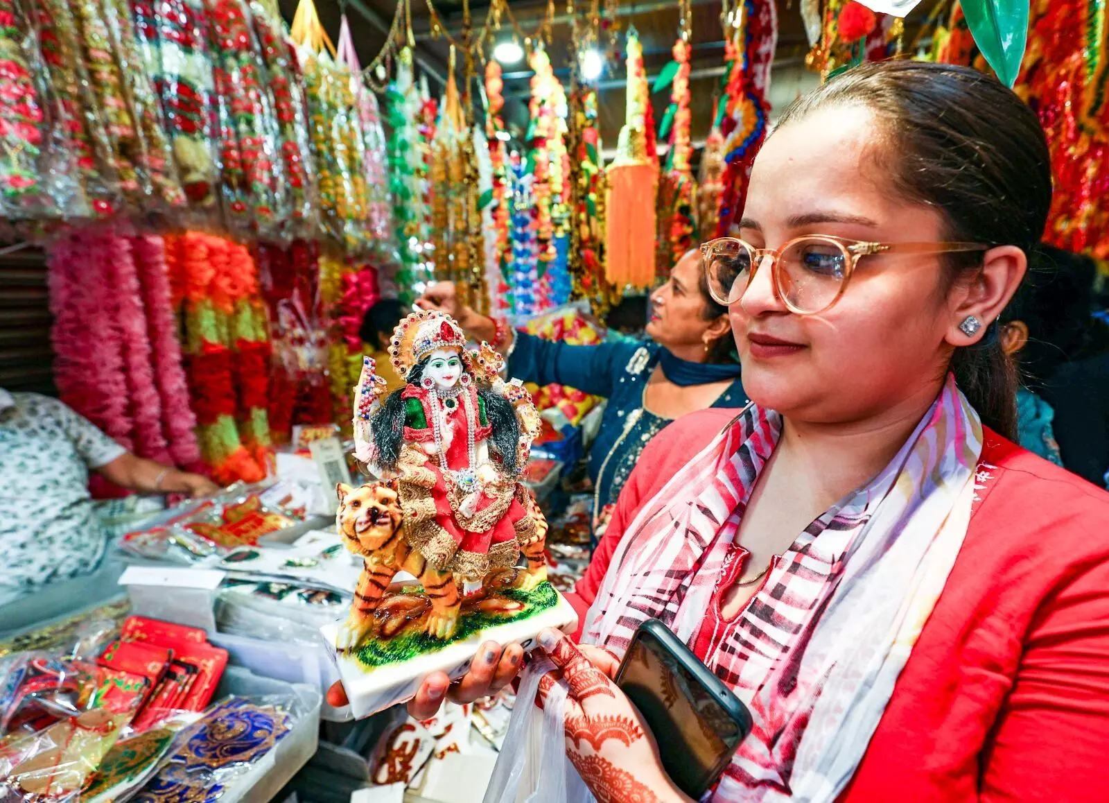 ದೇಶಾದ್ಯಂತ ದೀಪಾವಳಿ ಸಂಭ್ರಮ; ಚಿತ್ರಗಳಲ್ಲಿ ನೋಡಿ....