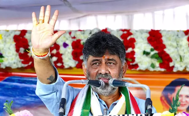 ವ್ಯಕ್ತಿಗಿಂತ ಪಕ್ಷ ಮುಖ್ಯ, ಕಾರ್ಯಕರ್ತರು ವ್ಯಕ್ತಿ ಪೂಜೆ ಮಾಡಬಾರದು : ಡಿಸಿಎಂ ಡಿ.ಕೆ.ಶಿವಕುಮಾರ್‌