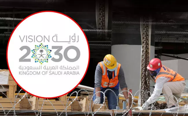 ಸೌದಿ ಅರೇಬಿಯಾ | 50 ವರ್ಷಗಳಿಂದ ಜಾರಿಯಲ್ಲಿದ್ದ ʼಕಫಾಲಾʼ ವ್ಯವಸ್ಥೆ ರದ್ದು; ವಲಸೆ ಕಾರ್ಮಿಕರ ಹಕ್ಕುಗಳನ್ನು ರಕ್ಷಿಸುವಲ್ಲಿ ಮಹತ್ವದ ಹೆಜ್ಜೆ: ವರದಿ ಸೌದಿ ಅರೇಬಿಯಾ | 50 ವರ್ಷಗಳಿಂದ ಜಾರಿಯಲ್ಲಿದ್ದ ʼಕಫಾಲಾʼ ವ್ಯವಸ್ಥೆ ರದ್ದು; ವಲಸೆ ಕಾರ್ಮಿಕರ ಹಕ್ಕುಗಳನ್ನು ರಕ್ಷಿಸುವಲ್ಲಿ ಮಹತ್ವದ ಹೆಜ್ಜೆ: ವರದಿ