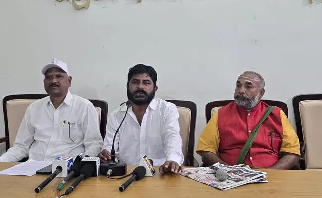 ಬಸವ ಸಂಸ್ಕೃತಿ ಅಭಿಯಾನದ ಕುರಿತು ಹಗುರವಾಗಿ ಮಾತನಾಡಿದ ಕನೇರಿ ಶ್ರೀಗಳನ್ನು ಕೂಡಲೇ ಬಂಧಿಸಬೇಕು : ಕಿರಣ್ ಖಂಡ್ರೆ