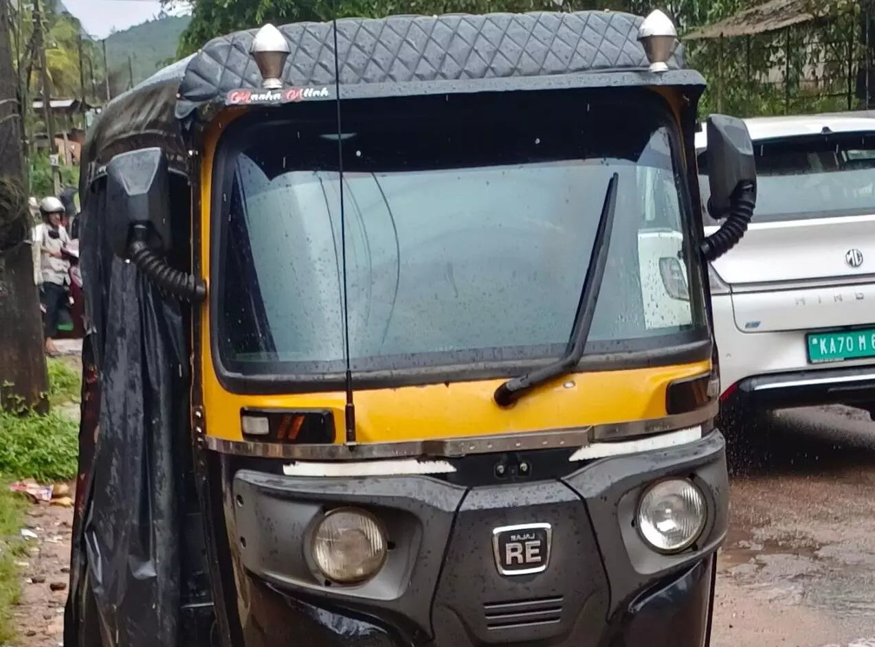 ಬೆಳ್ತಂಗಡಿ: ಆಟೋ ರಿಕ್ಷಾದಲ್ಲಿ ಅಕ್ರಮ ಗೋಮಾಂಸ ಸಾಗಾಟ ಪತ್ತೆ; ಪ್ರಕರಣ ದಾಖಲು ಬೆಳ್ತಂಗಡಿ: ಆಟೋ ರಿಕ್ಷಾದಲ್ಲಿ ಅಕ್ರಮ ಗೋಮಾಂಸ ಸಾಗಾಟ ಪತ್ತೆ; ಪ್ರಕರಣ ದಾಖಲು