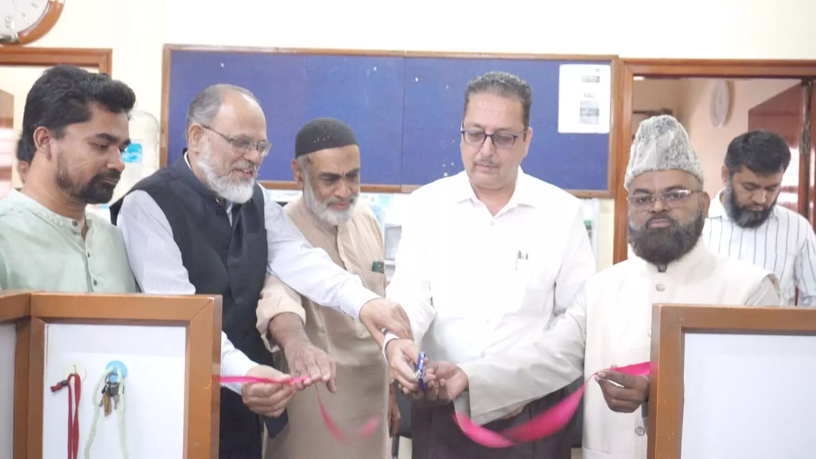 ‘ಉಮ್ಮೀದ್ ಪೋರ್ಟಲ್‌ನಲ್ಲಿ ವಕ್ಫ್ ಆಸ್ತಿಗಳ ದಾಖಲೆ ಅಪ್ಲೋಡ್’ : ಜಮಾಅತೆ ಇಸ್ಲಾಮಿ ಹಿಂದ್ ಕಚೇರಿಯಲ್ಲಿ ಸಹಾಯ ಕೇಂದ್ರ ಉದ್ಘಾಟನೆ