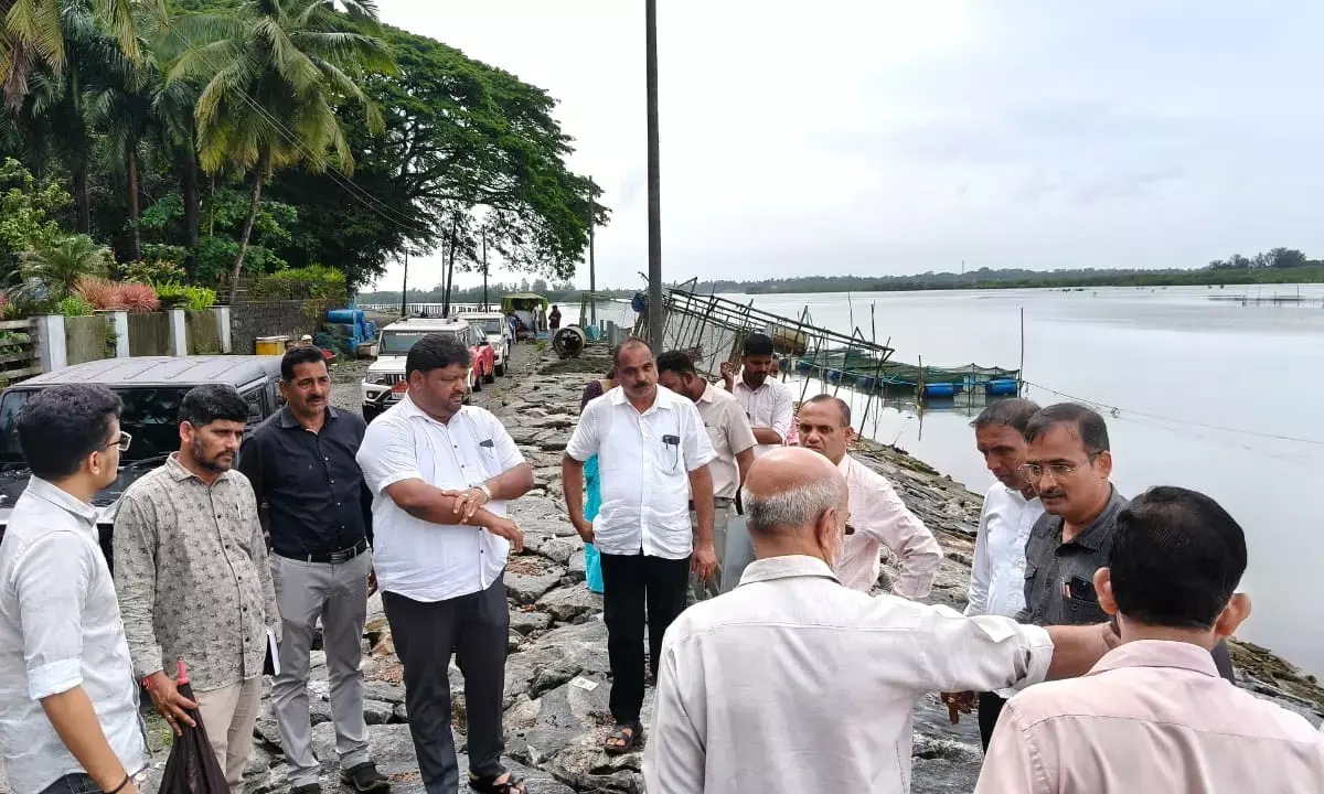 ಕುಂದಾಪುರ: ರಿಂಗ್ ರೋಡ್ ಕಾಮಗಾರಿ ಪರಿಶೀಲಿಸಿದ ಶಾಸಕ ಕೊಡ್ಗಿ