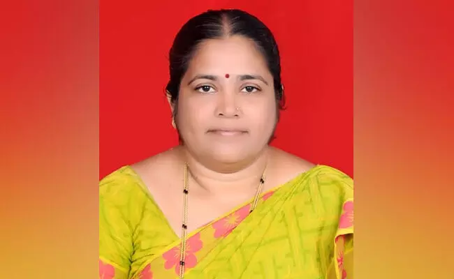 ಕಲಬುರಗಿ | ಉಪನ್ಯಾಸಕಿ ಸರೋಜಾದೇವಿ ಪಾಟೀಲ್ ಅವರಿಗೆ ರಾಜ್ಯ ಮಟ್ಟದ ಉತ್ತಮ ಶಿಕ್ಷಕ ರತ್ನ ಪ್ರಶಸ್ತಿ ಕಲಬುರಗಿ | ಉಪನ್ಯಾಸಕಿ ಸರೋಜಾದೇವಿ ಪಾಟೀಲ್ ಅವರಿಗೆ ರಾಜ್ಯ ಮಟ್ಟದ ಉತ್ತಮ ಶಿಕ್ಷಕ ರತ್ನ ಪ್ರಶಸ್ತಿ