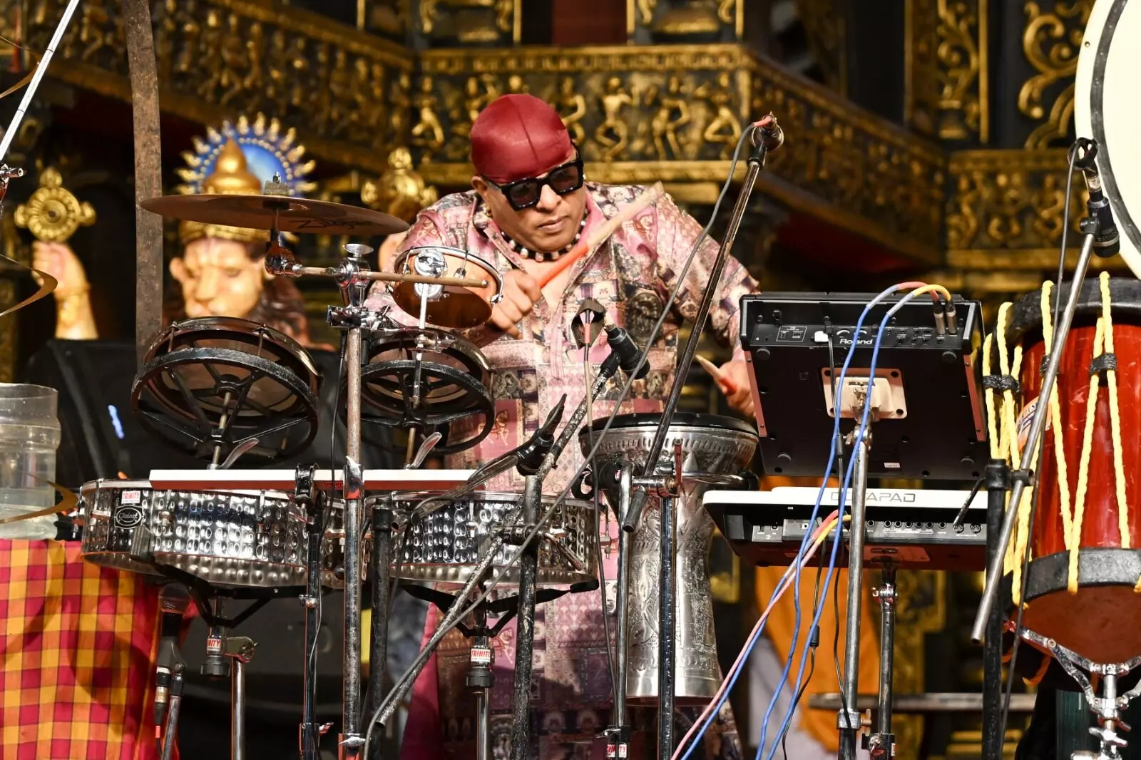 ಉಡುಪಿ: ಶಿವಮಣಿರಿಂದ ಡ್ರಮ್ಸ್ ವಾದನ ಉಡುಪಿ: ಶಿವಮಣಿರಿಂದ ಡ್ರಮ್ಸ್ ವಾದನ