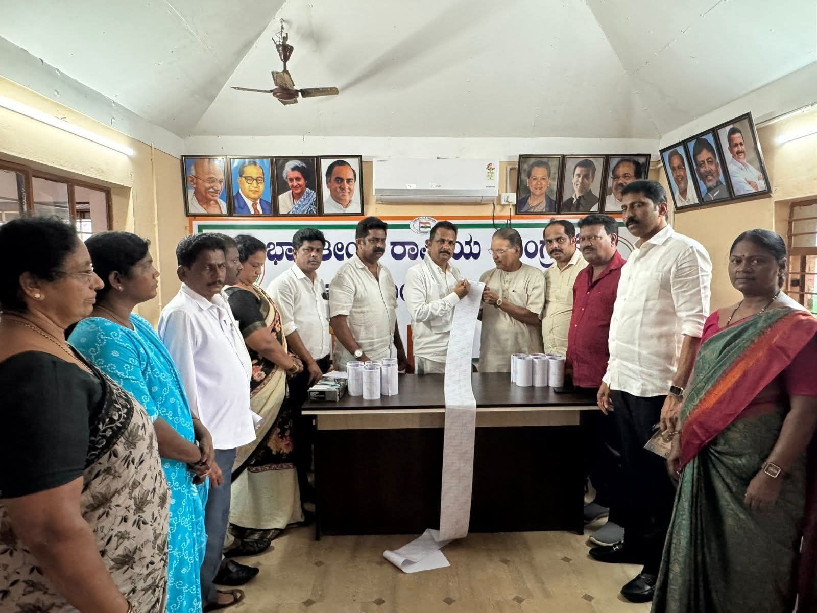 ಮತಗಳ್ಳತನ ವಿರುದ್ದ ಸಹಿ ಸಂಗ್ರಹ ಅಭಿಯಾನಕ್ಕೆ ಕಾರ್ಕಳ ಕಾಂಗ್ರೆಸ್ ಚಾಲನೆ