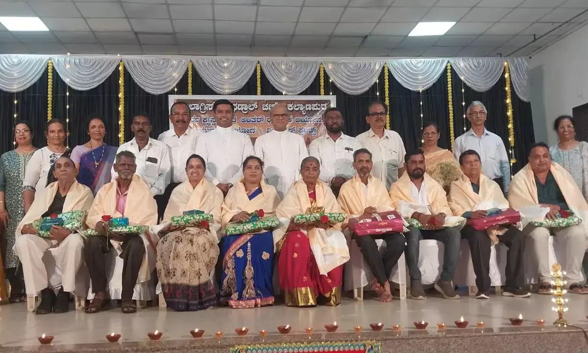 ಕಲ್ಯಾಣಪುರ ಮಿಲಾಗ್ರಿಸ್ ಕಾಥೆಡ್ರಲ್ ಚರ್ಚಿನಲ್ಲಿ ಸೌಹಾರ್ದ ದೀಪಾವಳಿ ಸಂಭ್ರಮ