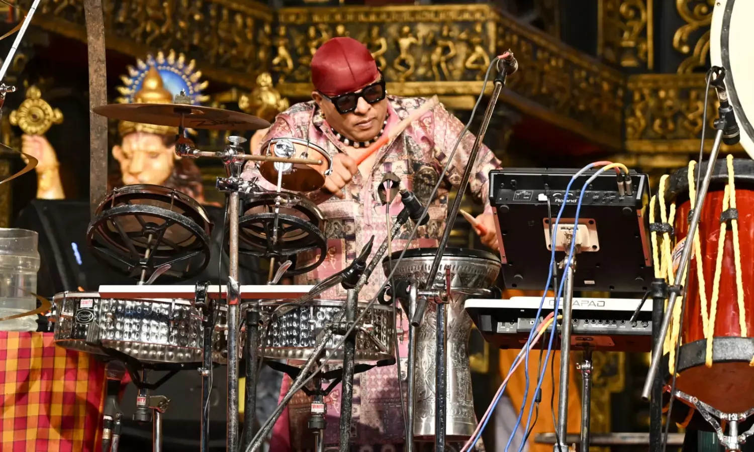 ಉಡುಪಿ: ಶಿವಮಣಿರಿಂದ ಡ್ರಮ್ಸ್ ವಾದನ