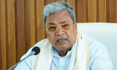 ಸಮಾಜಮುಖಿಯಾಗಿ ಸೇವೆ ಸಲ್ಲಿಸಿ : ಎಂಬಿಬಿಎಸ್ ವಿದ್ಯಾರ್ಥಿಗಳಿಗೆ ಸಿಎಂ ಸಿದ್ದರಾಮಯ್ಯ ಕಿವಿ ಮಾತು