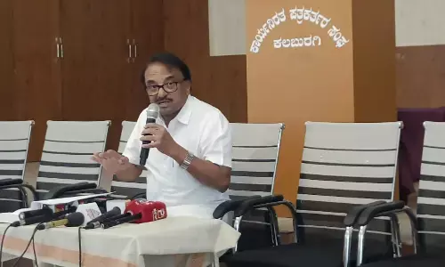 ಎಸೆಸೆಲ್ಸಿ, ದ್ವಿತೀಯ ಪಿಯುಸಿ ತೇರ್ಗಡೆಗೆ ಶೇ.33ಕ್ಕೆ ಅಂಕ ನಿಗದಿ ಸ್ವಾಗತಾರ್ಹ : ಶಶೀಲ್ ಜಿ.ನಮೋಶಿ