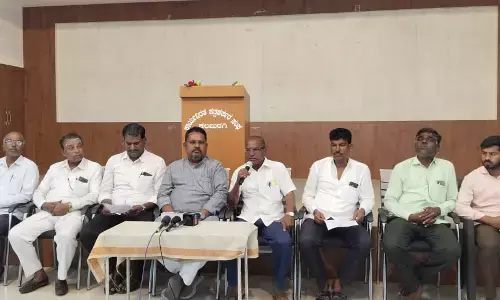 ಕಲಬುರಗಿ | ನೆರೆ ಪರಿಹಾರಕ್ಕೆ ಒತ್ತಾಯಿಸಿ ನ.4 ರಂದು ರೈತರಿಂದ ದುಂಡು ಮೇಜಿನ ಸಭೆ