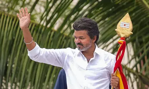 ಕರೂರು ಕಾಲ್ತುಳಿತ ಪ್ರಕರಣ | ನಾಳೆ ಅ.27ರಂದು ಸಂತ್ರಸ್ತ ಕುಟುಂಬಗಳನ್ನು ಭೇಟಿ ಮಾಡಲಿರುವ ನಟ ವಿಜಯ್