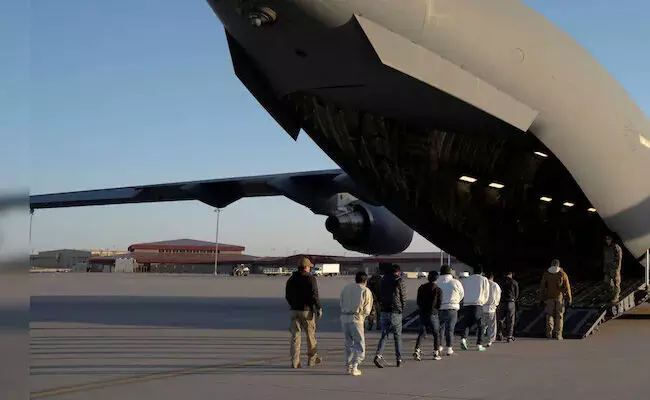 ‘ಡಂಕಿ’ ಮಾರ್ಗವಾಗಿ ಅಮೆರಿಕಕ್ಕೆ ತೆರಳಿದ್ದ ಹರ್ಯಾಣದ 54 ಯುವಕರ ಗಡಿಪಾರು ‘ಡಂಕಿ’ ಮಾರ್ಗವಾಗಿ ಅಮೆರಿಕಕ್ಕೆ ತೆರಳಿದ್ದ ಹರ್ಯಾಣದ 54 ಯುವಕರ ಗಡಿಪಾರು