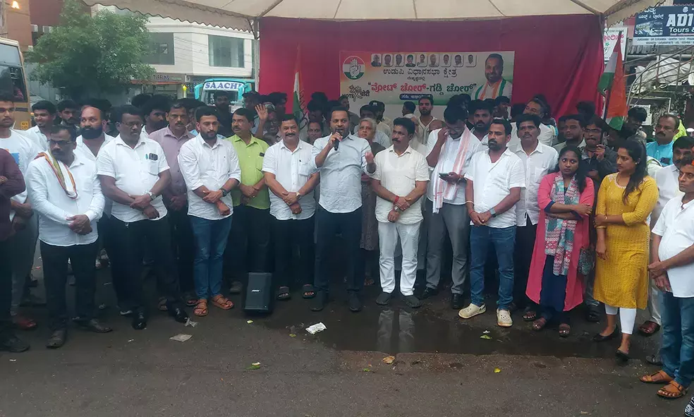 ಬಿಜೆಪಿ ಸೋಲಿಸದಿದ್ದರೆ ಪ್ರಜಾಪ್ರಭುತ್ವ ವ್ಯವಸ್ಥೆಗೆ ಮಾರಕ: ಪ್ರಸಾದ್‌ರಾಜ್ ಕಾಂಚನ್