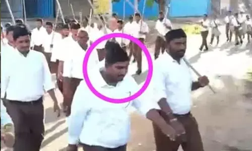 ಔರಾದ್ (ಬಿ) ನಲ್ಲಿ ನಡೆದ ಆರೆಸ್ಸೆಸ್‌ ಪಥ ಸಂಚಲನದಲ್ಲಿ ವಸತಿ ನಿಲಯದ ಅಡುಗೆ ಸಹಾಯಕ ಭಾಗಿ : ವಿಡಿಯೋ ವೈರಲ್