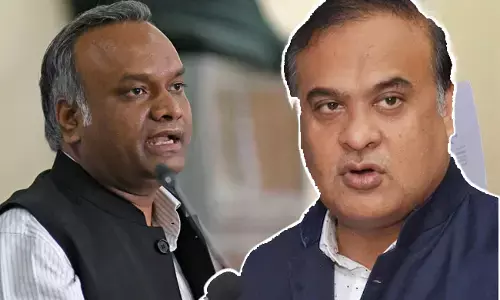 ಪ್ರಿಯಾಂಕ್ ಖರ್ಗೆ ಫಸ್ಟ್ ಕ್ಲಾಸ್ ಈಡಿಯೆಟ್: ಅಸ್ಸಾಂ ಸಿಎಂ ಹಿಮಂತ ಬಿಸ್ವ ಶರ್ಮ ವಾಗ್ದಾಳಿ