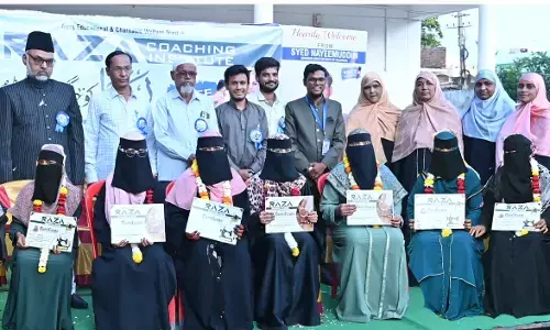 ಕಲಬುರಗಿ | ಯುವತಿಯರಿಗೆ ಮೆಹಂದಿ, ಟೈಲರಿಂಗ್ ಪ್ರಮಾಣ ಪತ್ರ ವಿತರಣೆ