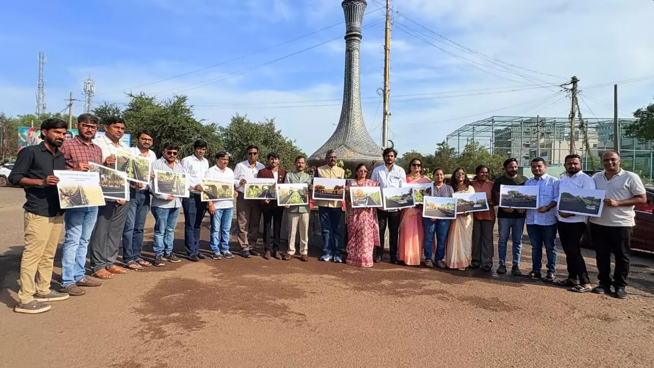 ಬೀದರ್ | ರೋಟರಿ ಕ್ಲಬ್ ಸಿಲ್ವರ್ ಸ್ಟಾರ್ ವತಿಯಿಂದ ಬಿದರಿ ವೃತ್ತ ಸುಂದರಿಕರಣಕ್ಕೆ ಚಾಲನೆ