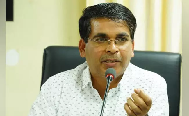 ಬಳ್ಳಾರಿಯ ಎಲ್ಲಾ ಚಿತ್ರಮಂದಿರಗಳಲ್ಲಿ ಒಂದು ವಾರಗಳ ಕಾಲ ಕನ್ನಡ ಚಿತ್ರಗಳ ಪ್ರದರ್ಶನ : ಅಪರ ಜಿಲ್ಲಾಧಿಕಾರಿ ಮುಹಮ್ಮದ್ ಎನ್.ಝುಬೇರ್