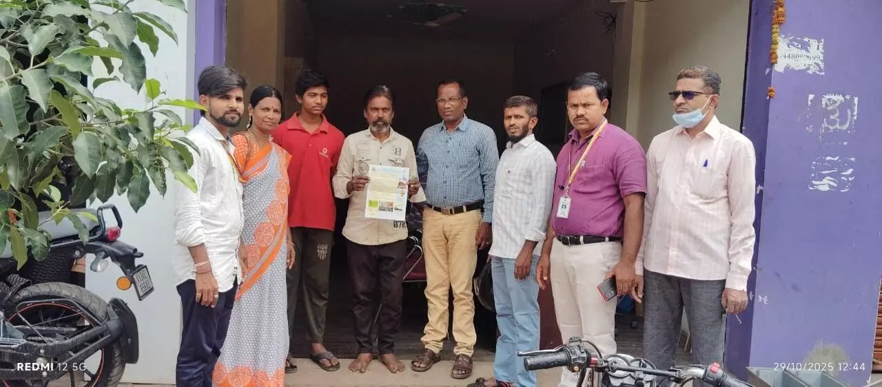 ಬಳ್ಳಾರಿ | ಕಾರ್ಮಿಕ ಇಲಾಖೆಯಿಂದ ವಿವಿಧೆಡೆ ದಾಳಿ : ಮೂರು ಬಾಲಕಾರ್ಮಿಕರ ರಕ್ಷಣೆ